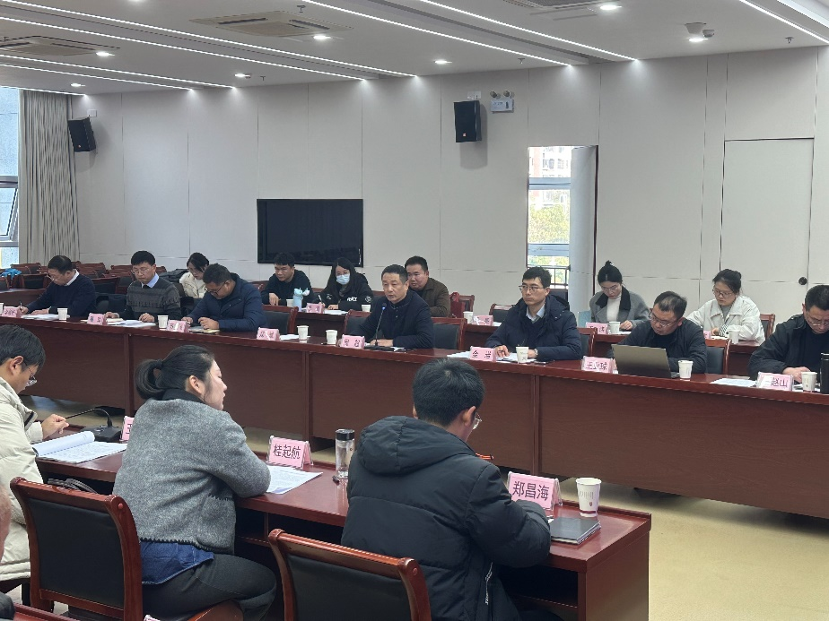 足球买球app推荐组织召开科技统计工作会议